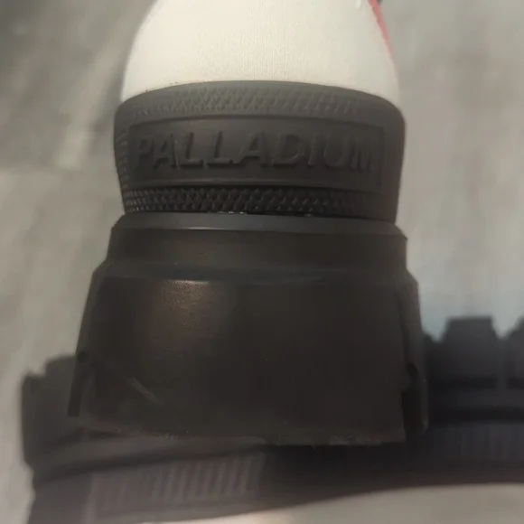 Palladium Revolt Ho TX Star Platform Boots - Picture 12 of 13